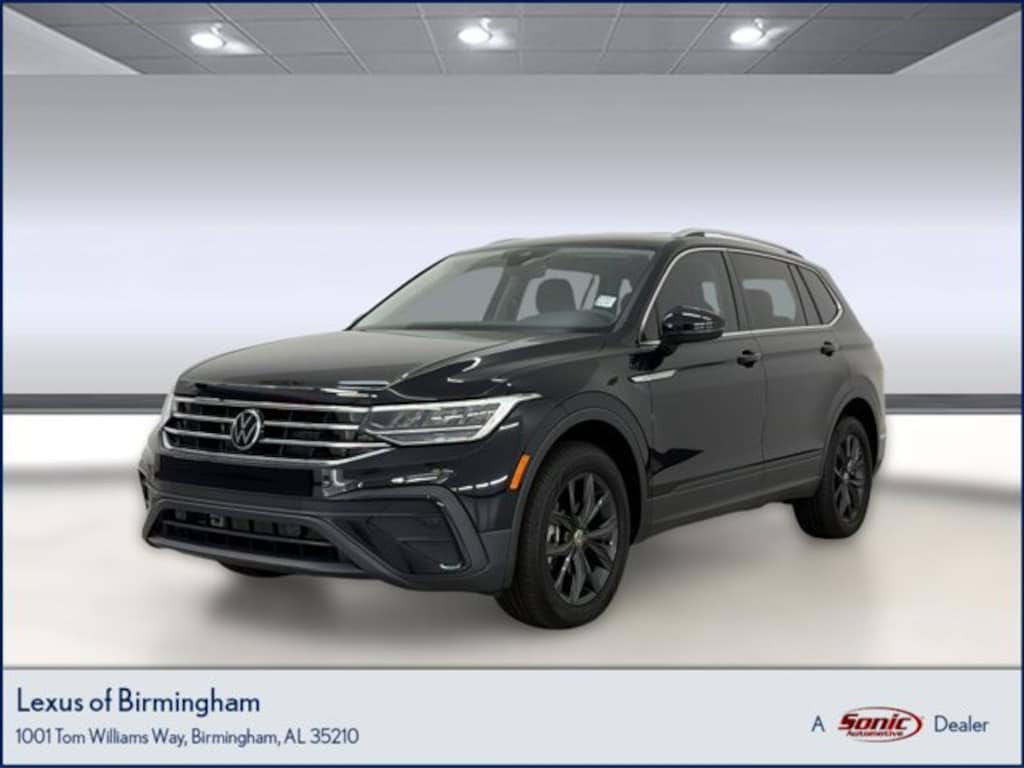 Used 2024 Volkswagen Tiguan SE SUV
