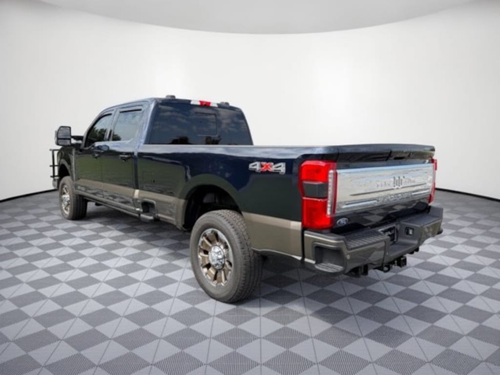 Used 2023 Ford F-250 King Ranch Truck Crew Cab