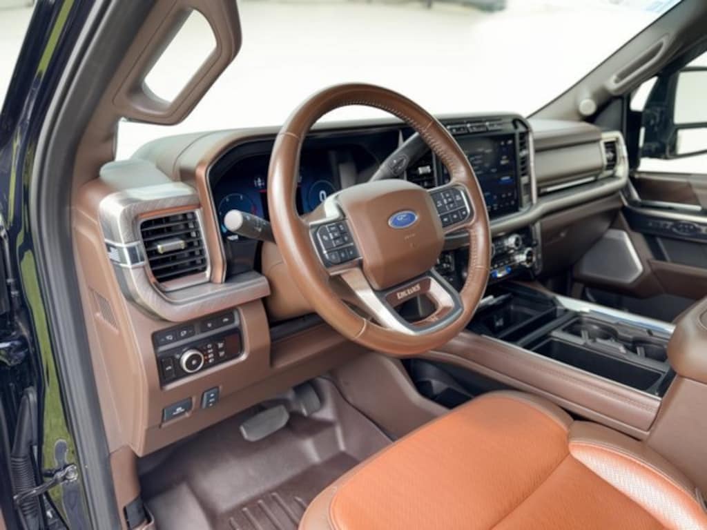 Used 2023 Ford F-250 King Ranch Truck Crew Cab