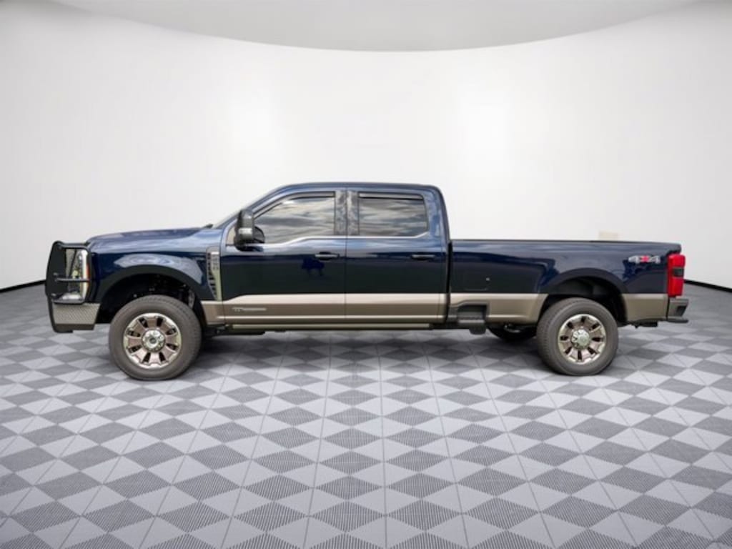 Used 2023 Ford F-250 King Ranch Truck Crew Cab