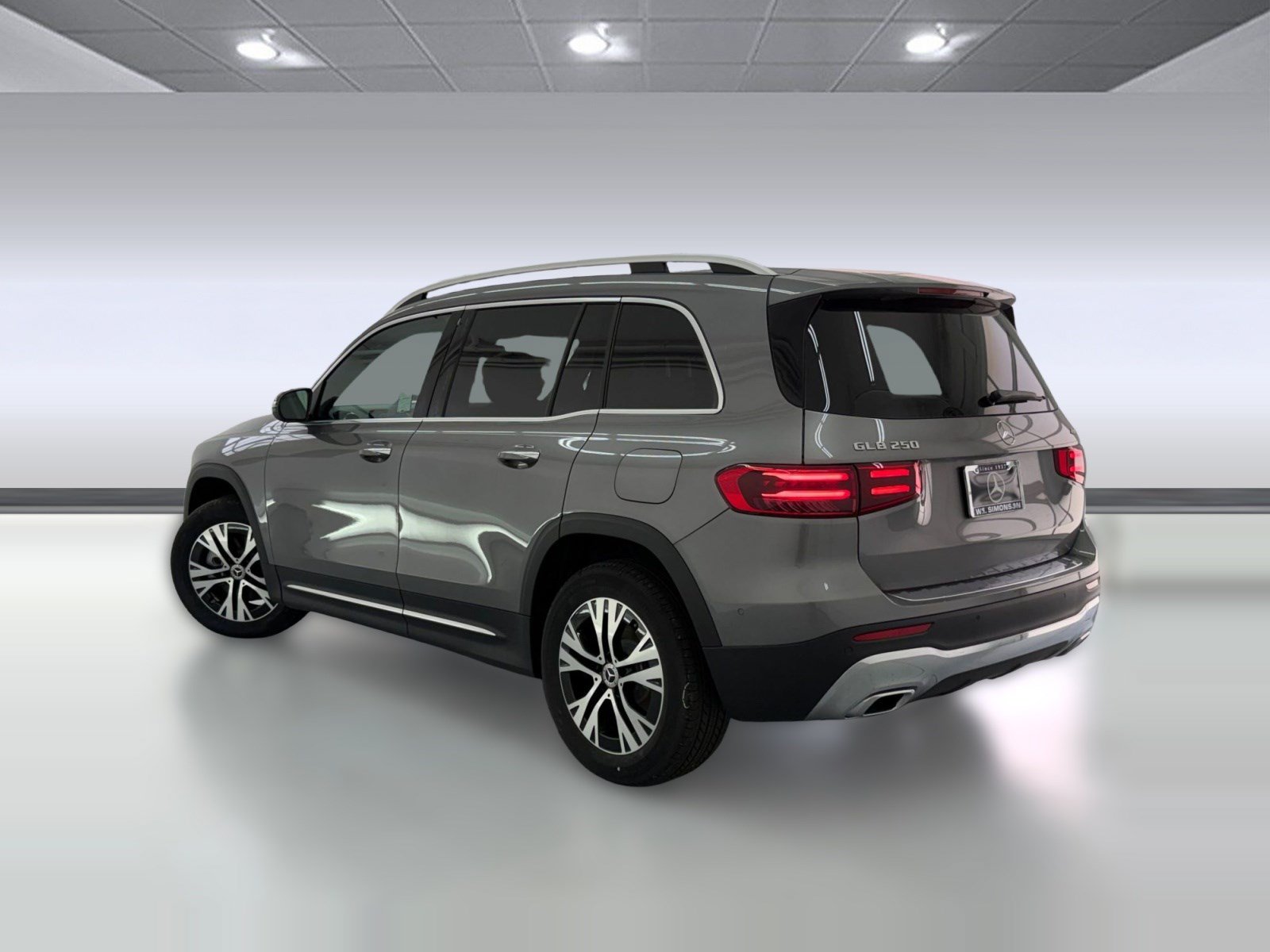 New 2025 Mercedes-Benz GLB 250 4MATIC SUV