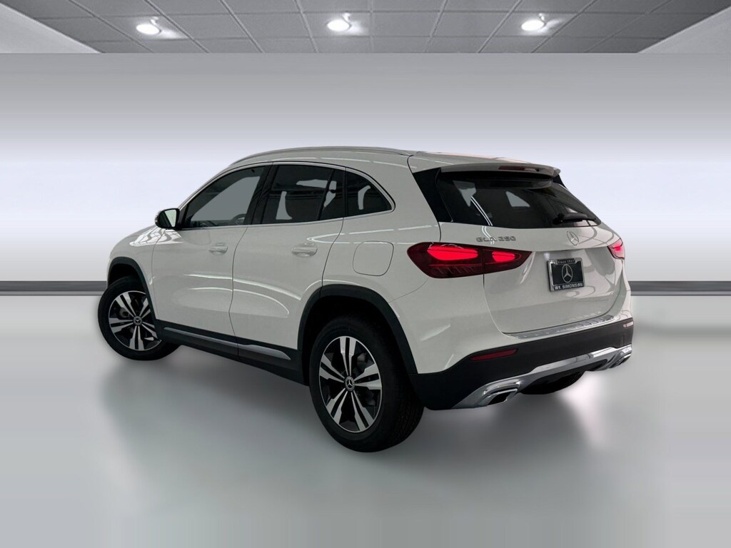 New 2026 Mercedes-Benz GLA 250 SUV