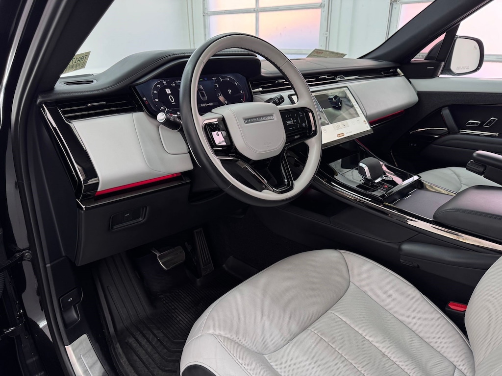 Used 2024 Land Rover Range Rover Sport Dynamic SE SUV
