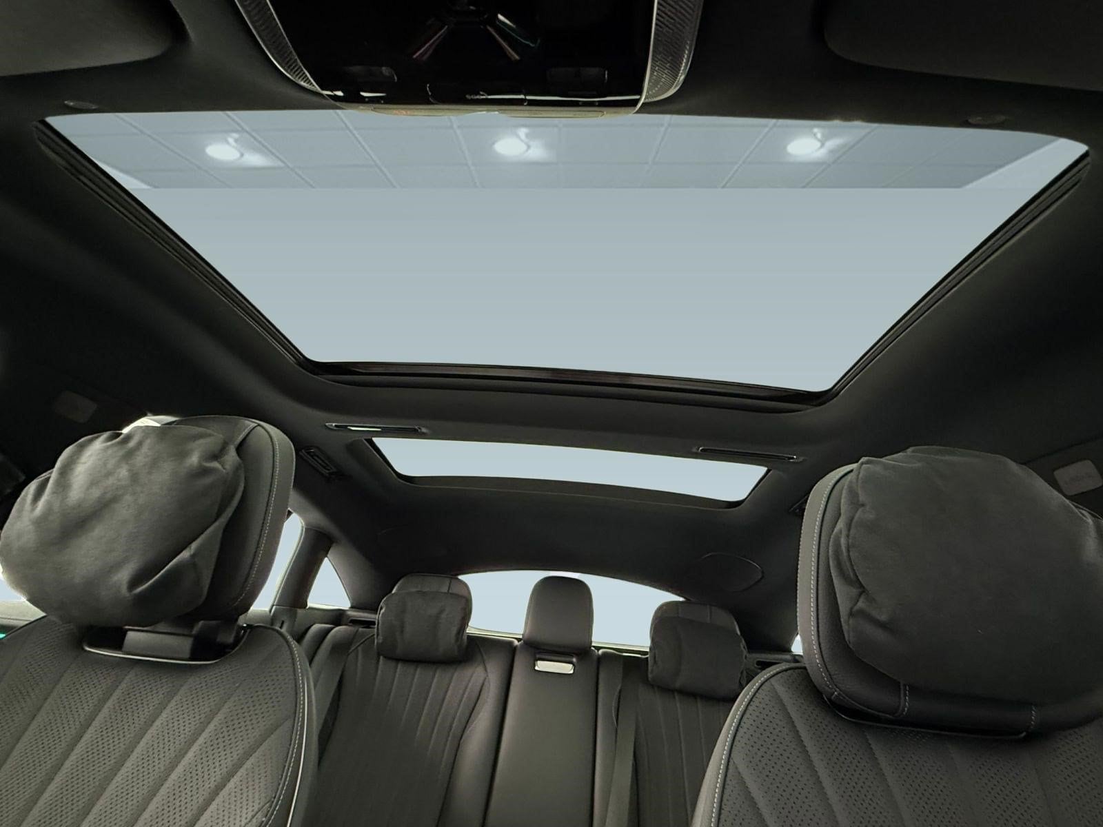 2026 Mercedes-Benz EQS Base - Photo 13