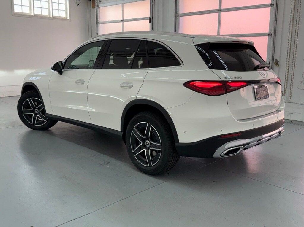 New 2027 Mercedes-Benz GLC 300 SUV