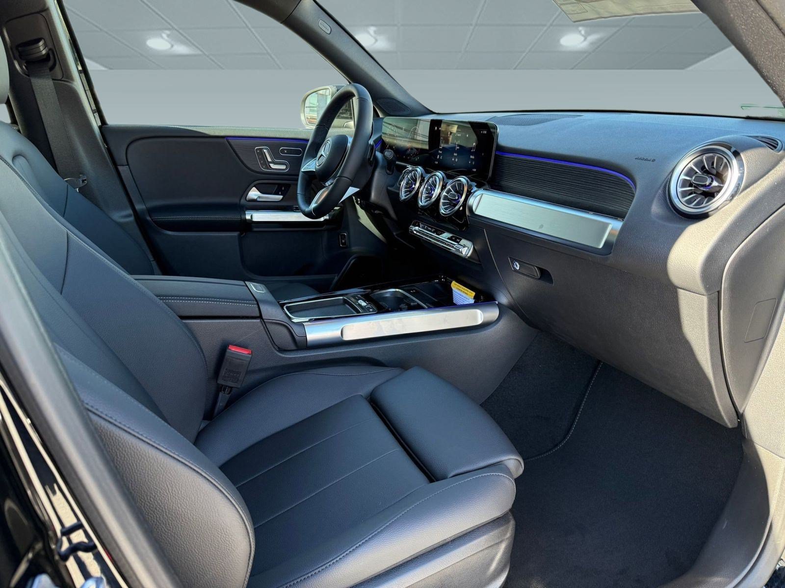 2026 Mercedes-Benz GLB GLB 250 - Photo 18