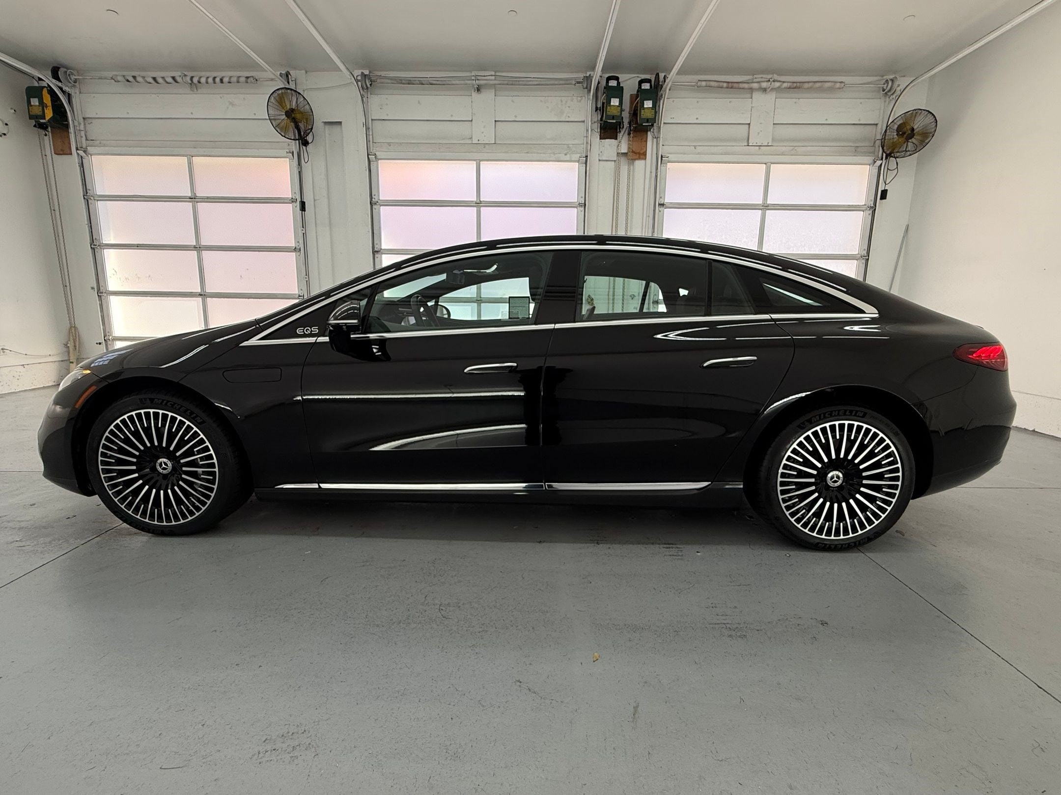 Certified 2024 Mercedes-Benz EQS Base with VIN W1KCG2DB1RA047339 for sale in Santa Monica, CA