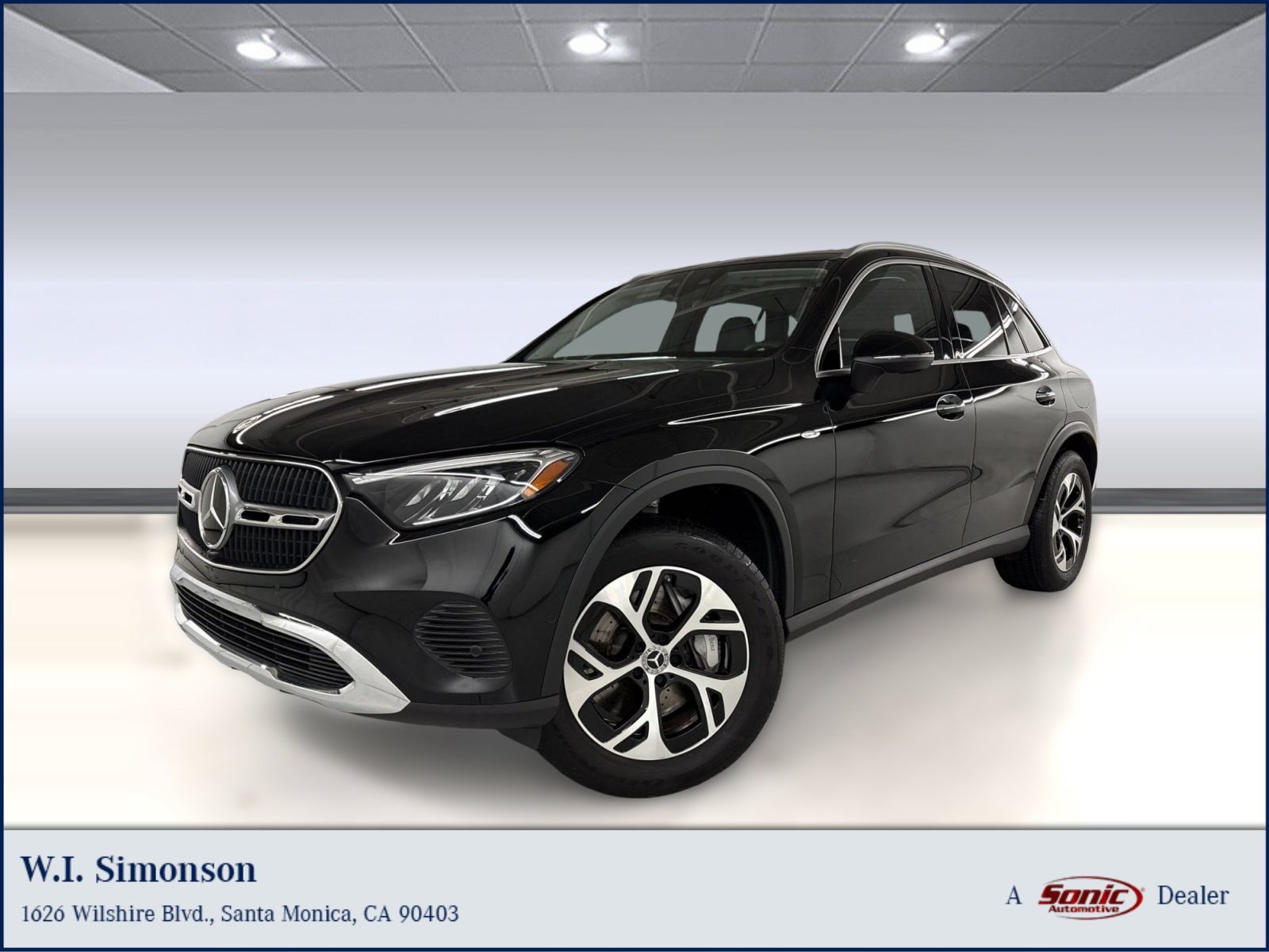 2025 Mercedes-Benz GLC