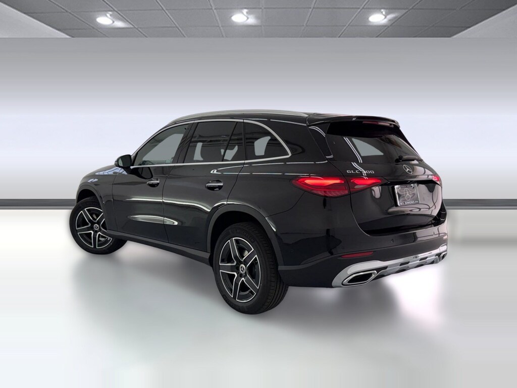 New 2026 Mercedes-Benz GLC 300 SUV