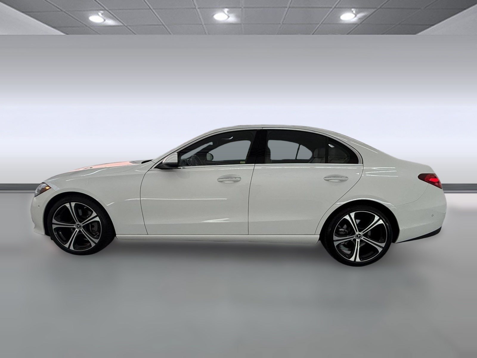 W1KAF4GB7RR225550