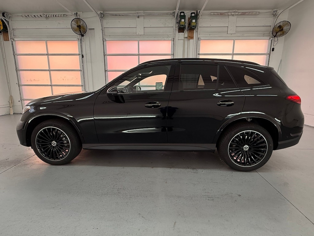 New 2027 Mercedes-Benz GLC 300 SUV