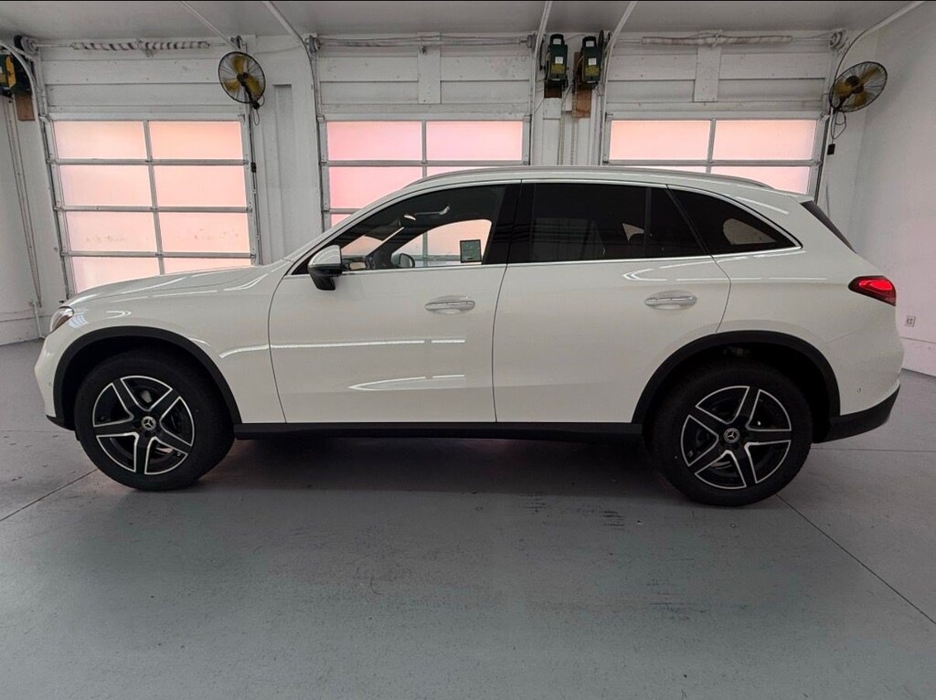 New 2027 Mercedes-Benz GLC 300 SUV
