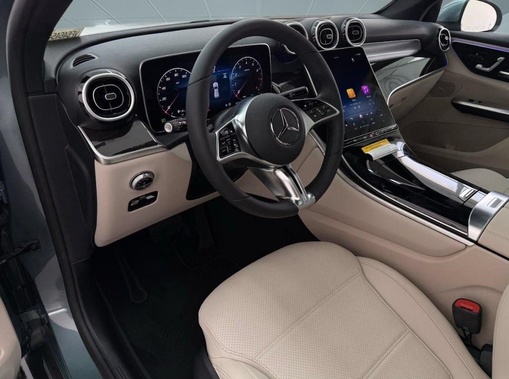 New 2027 Mercedes-Benz GLC 300 SUV