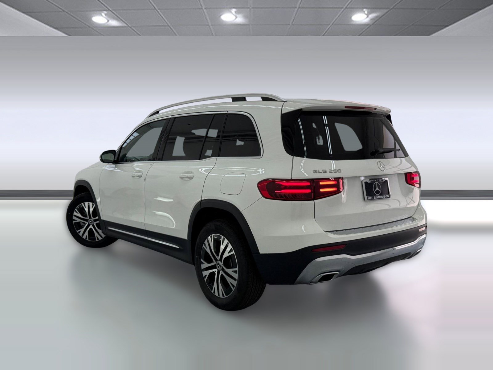 New 2026 Mercedes-Benz GLB 250 SUV