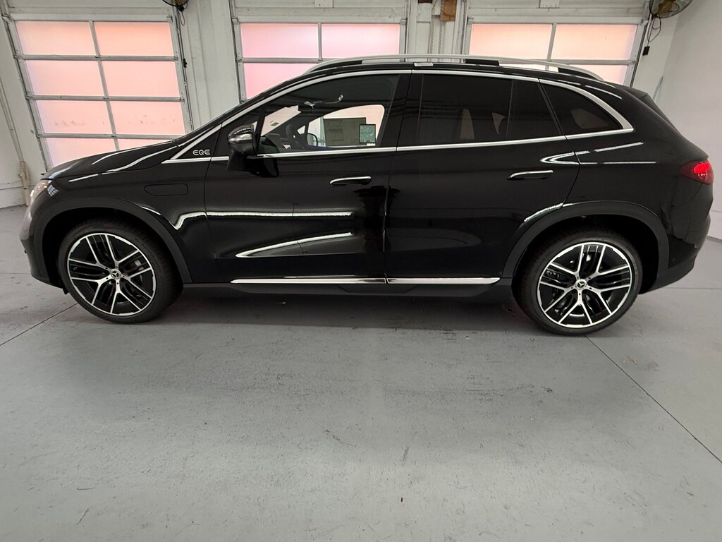 New 2027 Mercedes-Benz EQE 320 SUV 4MATIC SUV