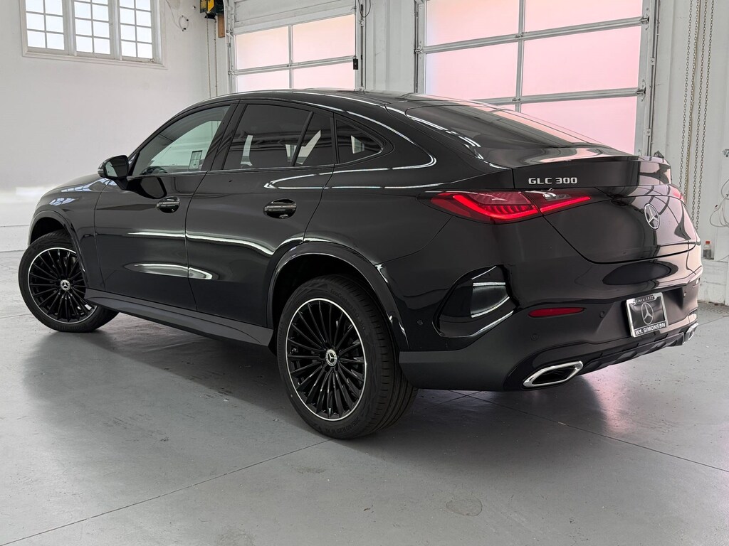 New 2027 Mercedes-Benz GLC 300 4MATIC SUV