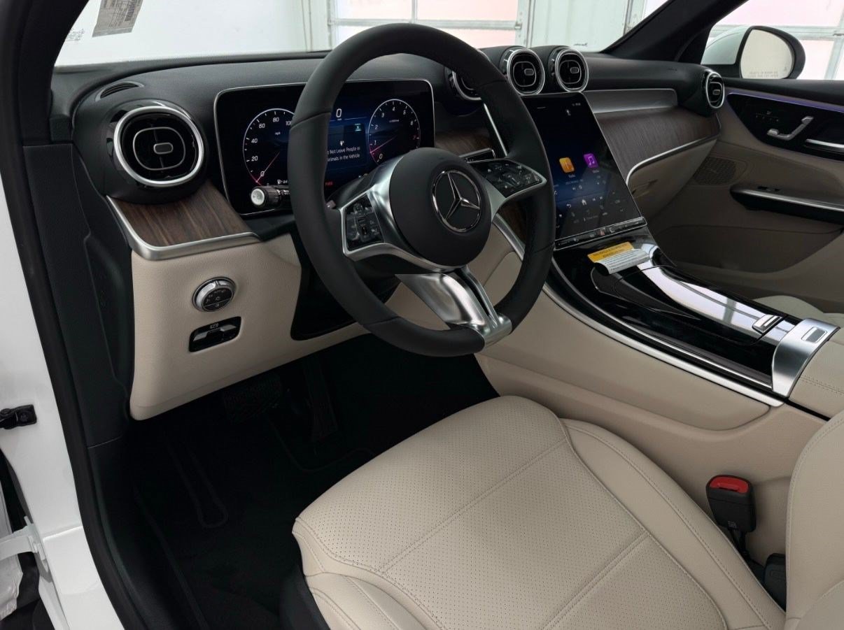 New 2027 Mercedes-Benz GLC 300 SUV
