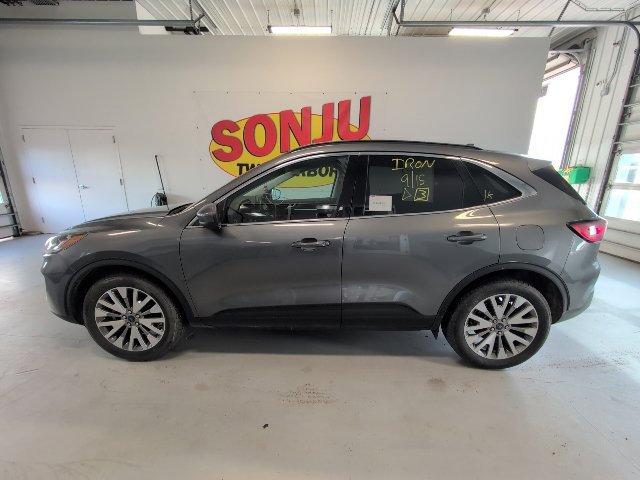 Used 2022 Ford Escape Titanium SUV