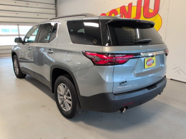 Used 2023 Chevrolet Traverse LT Cloth SUV