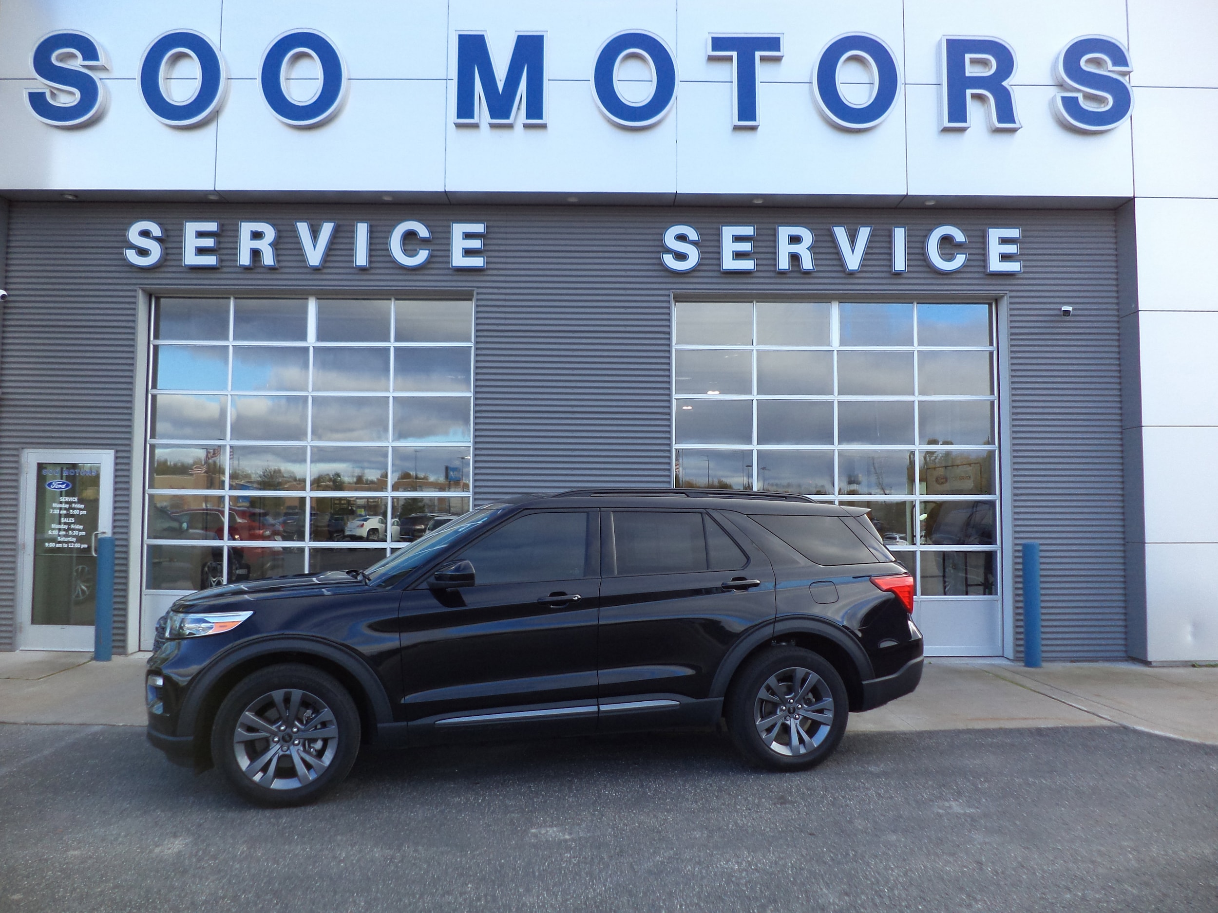 2023 Ford Explorer