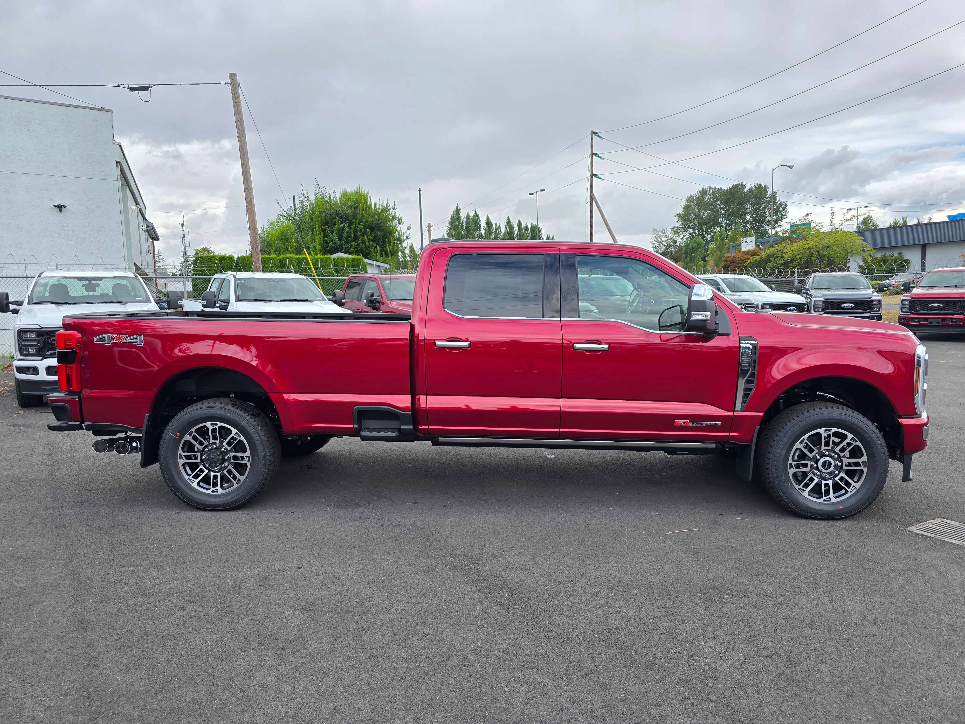 New 2026 Ford F-350 Super Duty Platinum PU