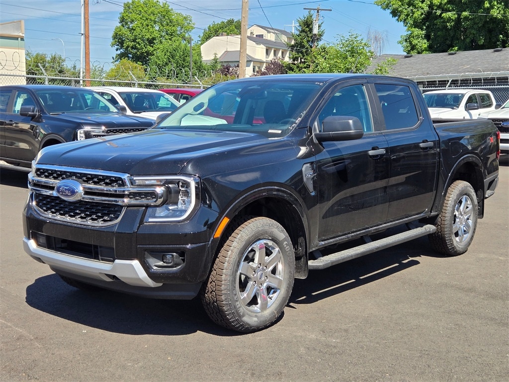 New 2025 Ford Ranger XLT CREW CAB