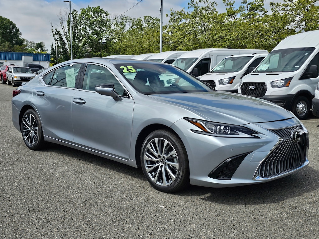 Used 2025 Lexus ES 300h SD