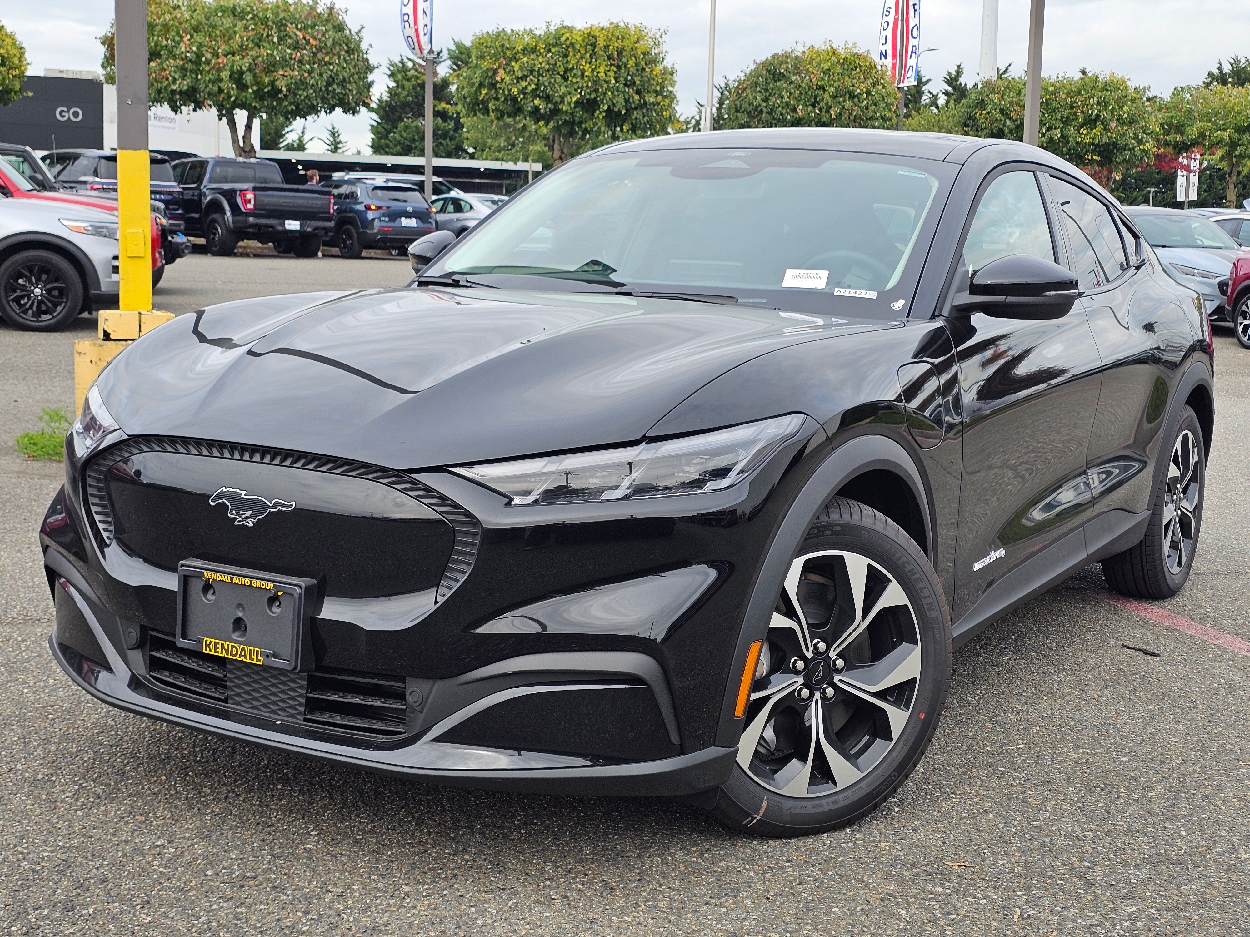 2026 Ford Mustang Mach-E Select UT