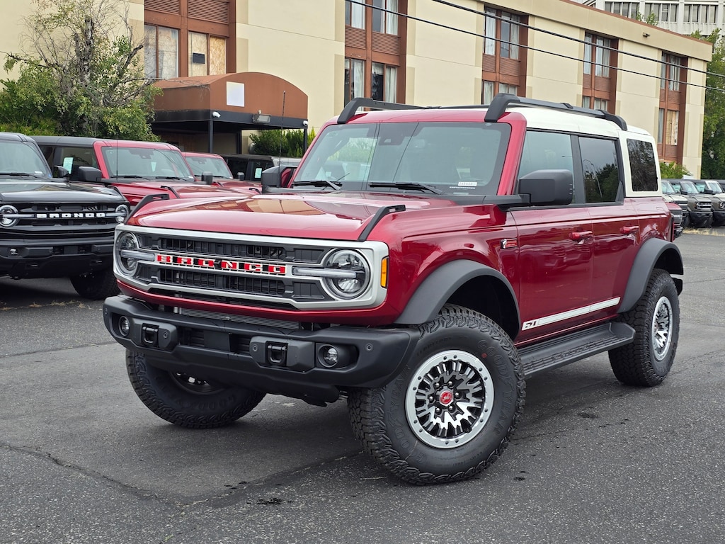 New 2026 Ford Bronco Outer Banks UT