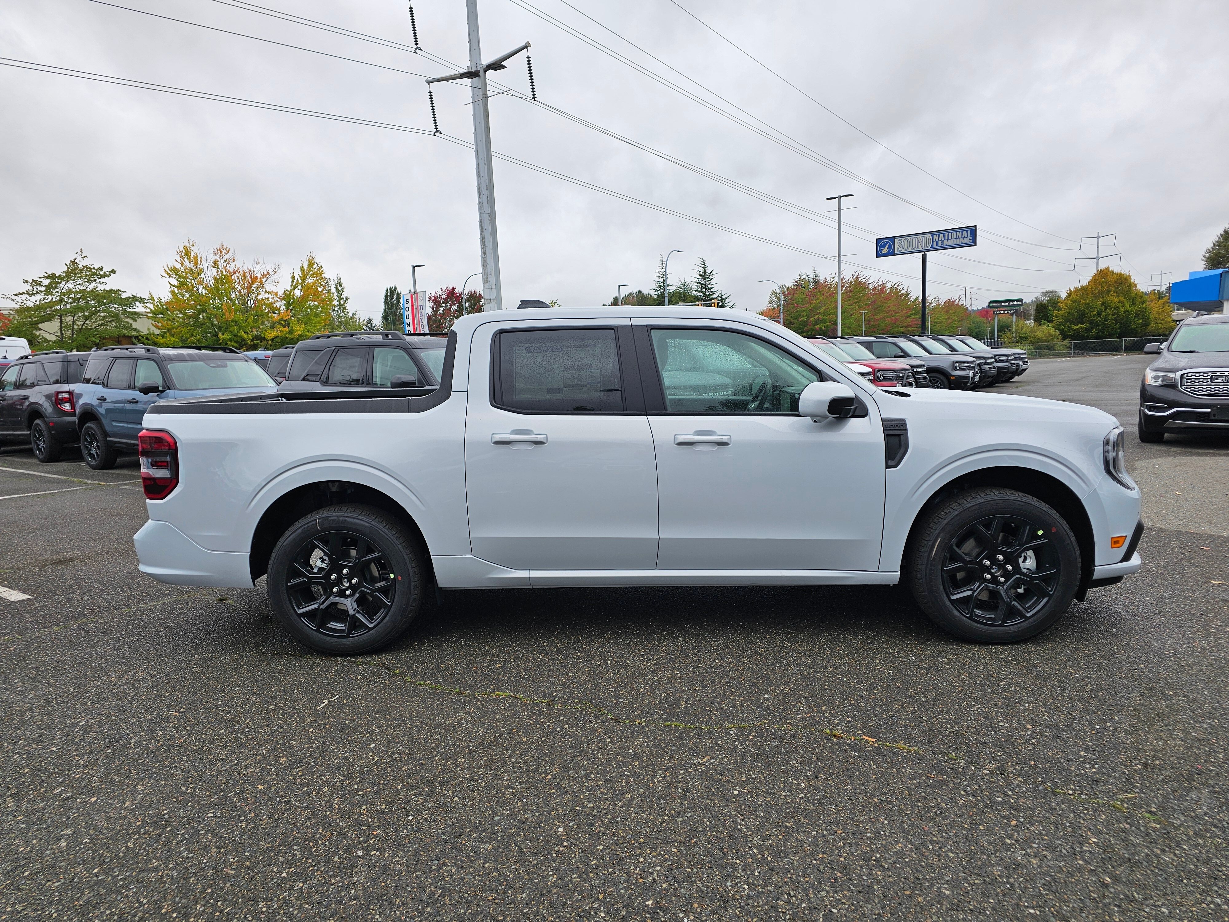New 2026 Ford Maverick Lobo PU