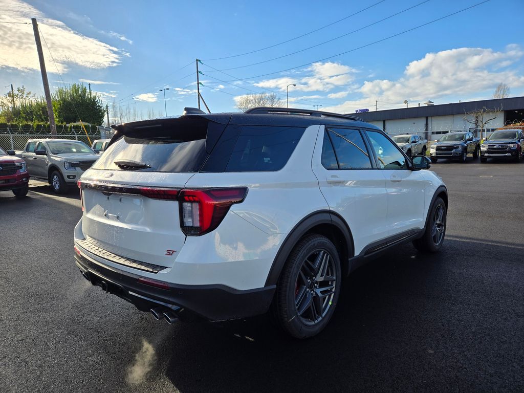 New 2026 Ford Explorer ST UT