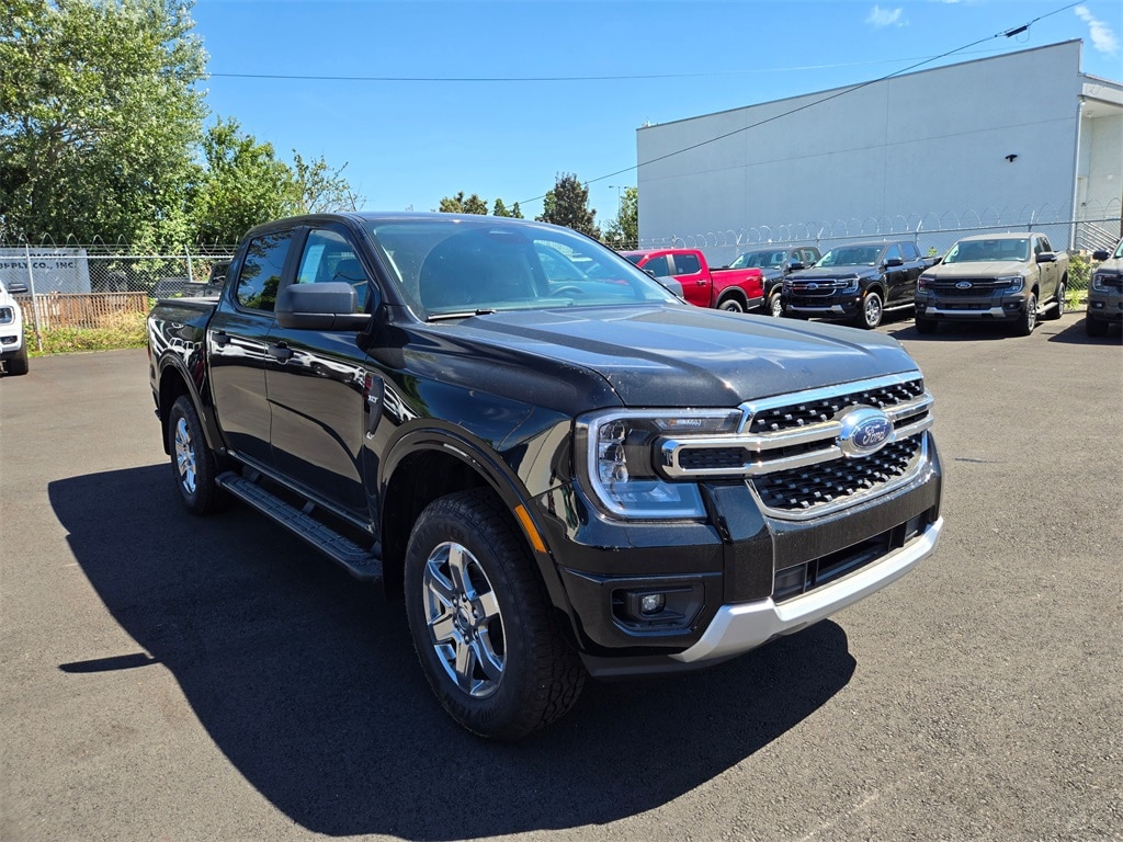 New 2025 Ford Ranger XLT CREW CAB