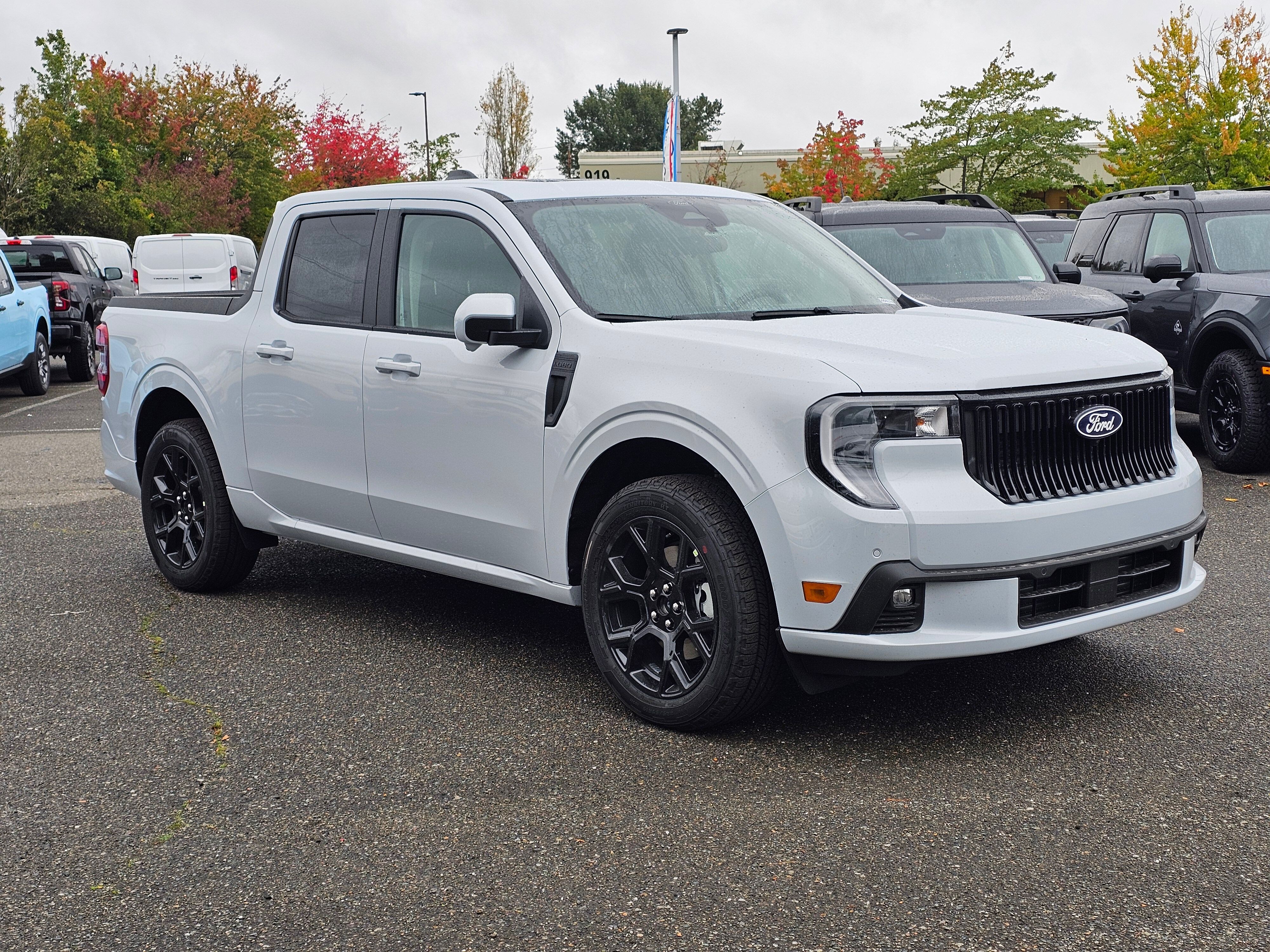 New 2026 Ford Maverick Lobo PU