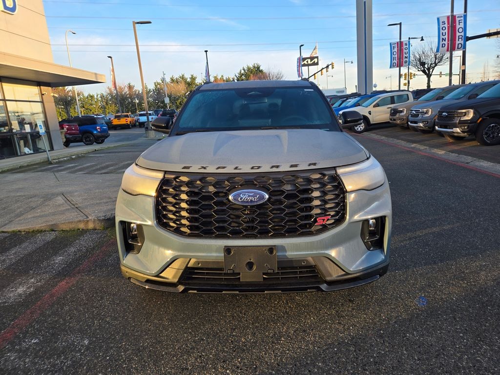 New 2026 Ford Explorer ST UT