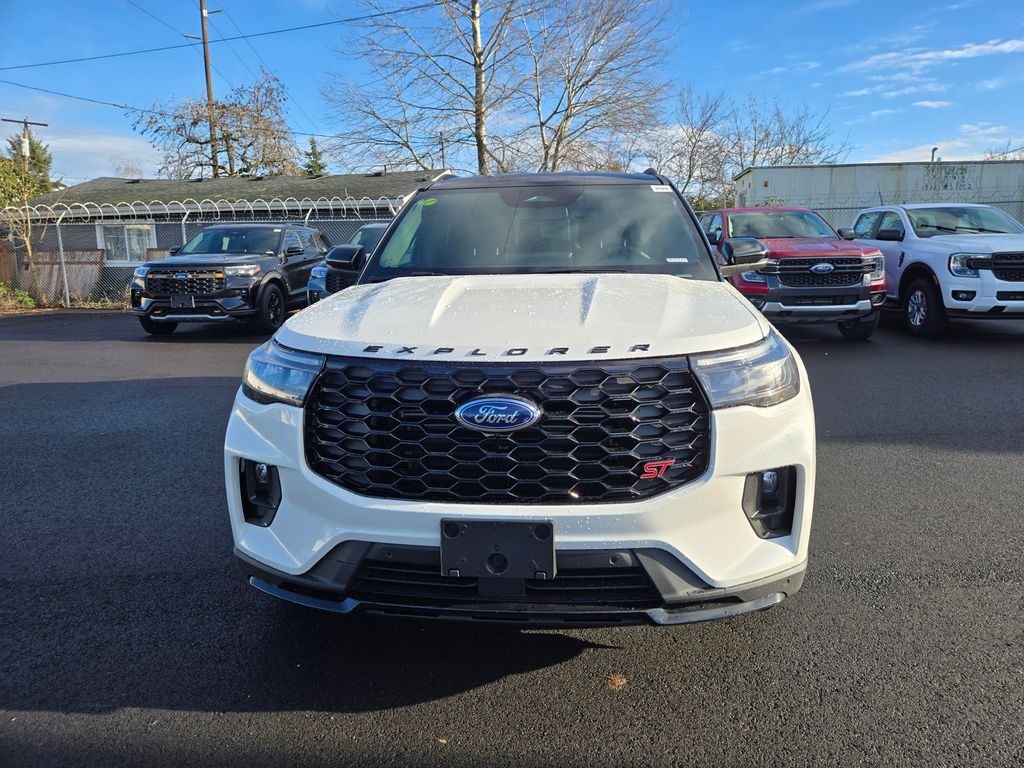 New 2026 Ford Explorer ST UT