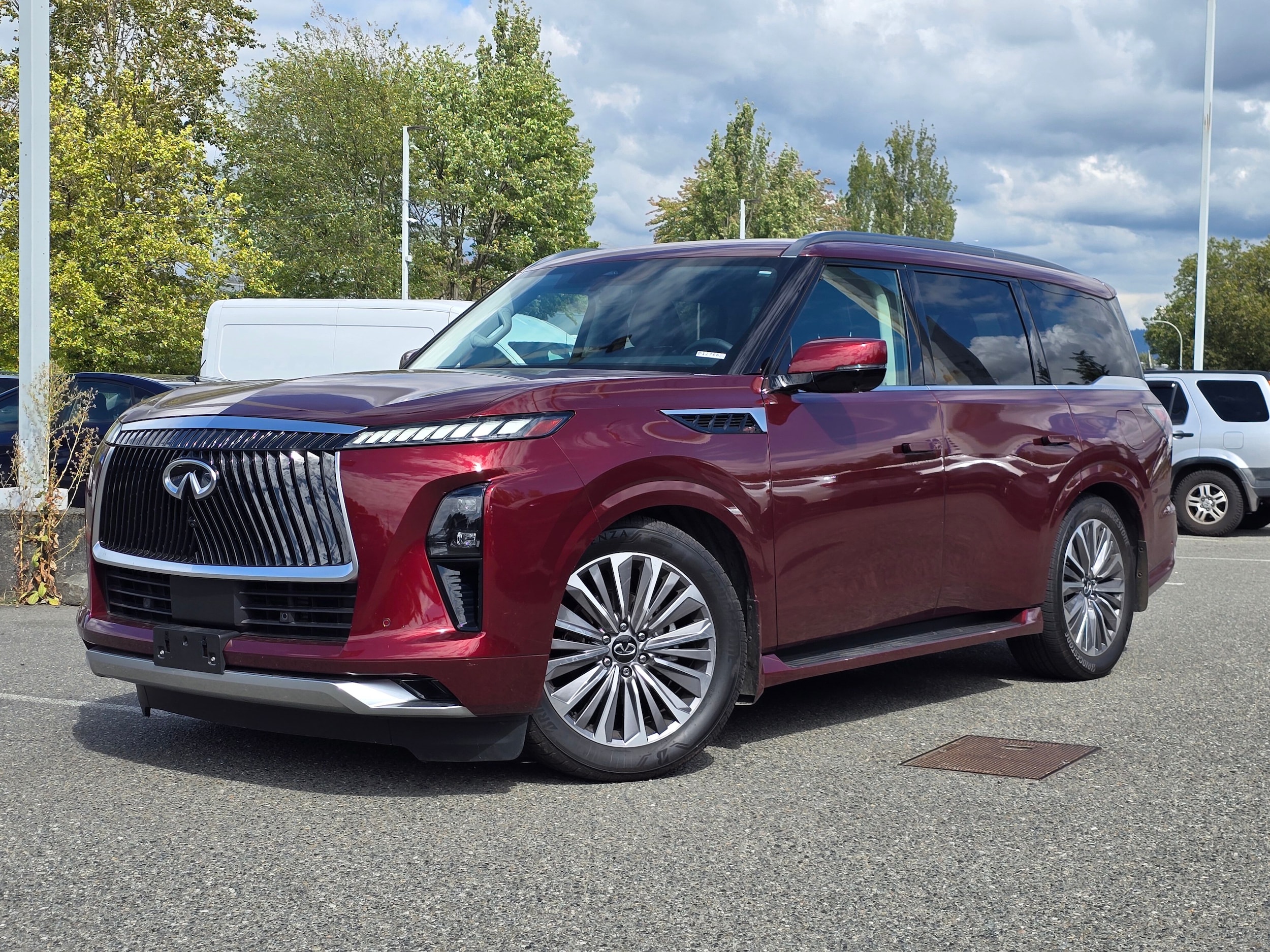 2025 INFINITI QX80