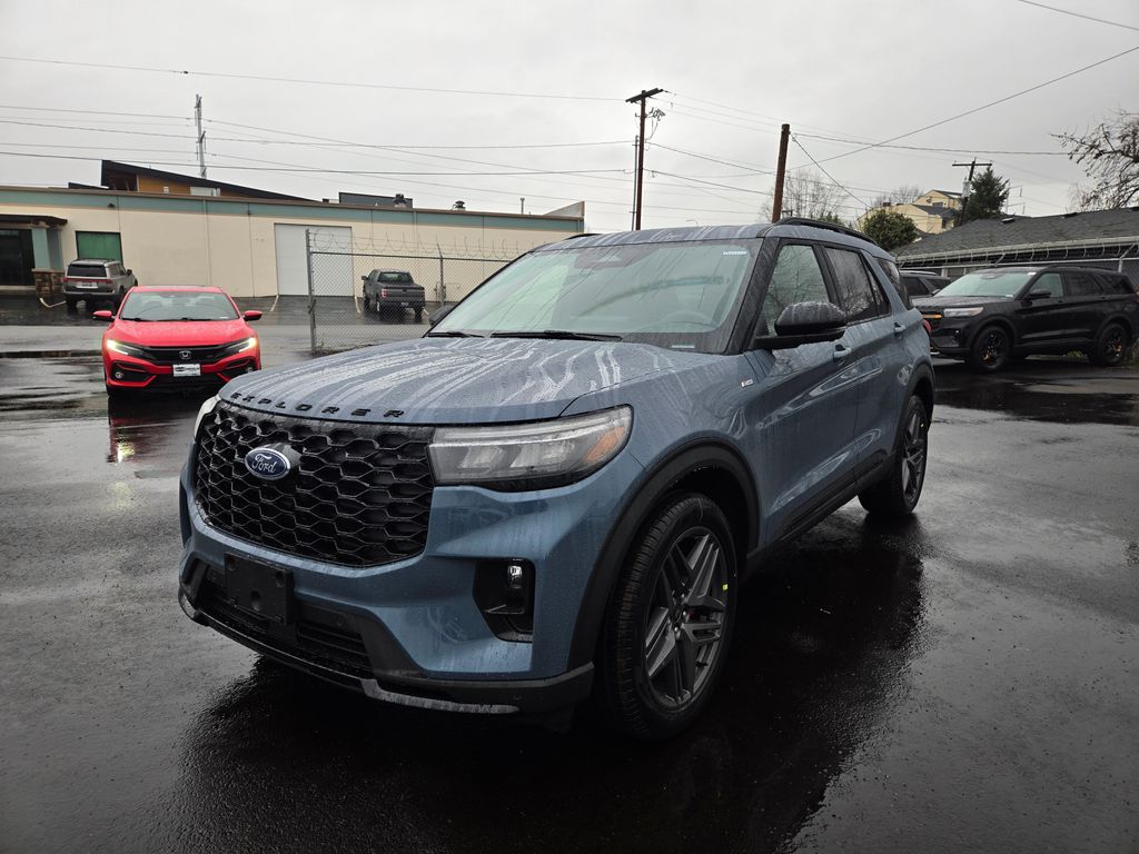 New 2026 Ford Explorer ST-Line UT