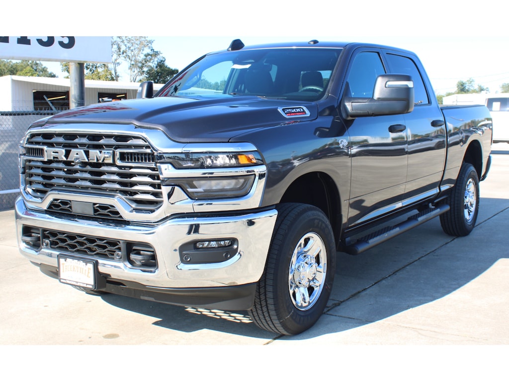 New 2027 Ram 2500 TRADESMAN CREW CAB 4X4 6'4 BOX Pickup