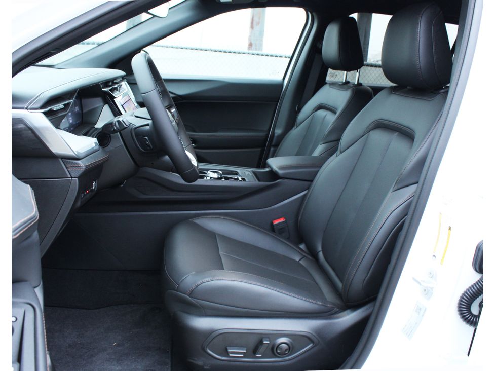 2026 Jeep Cherokee Limited - Photo 4