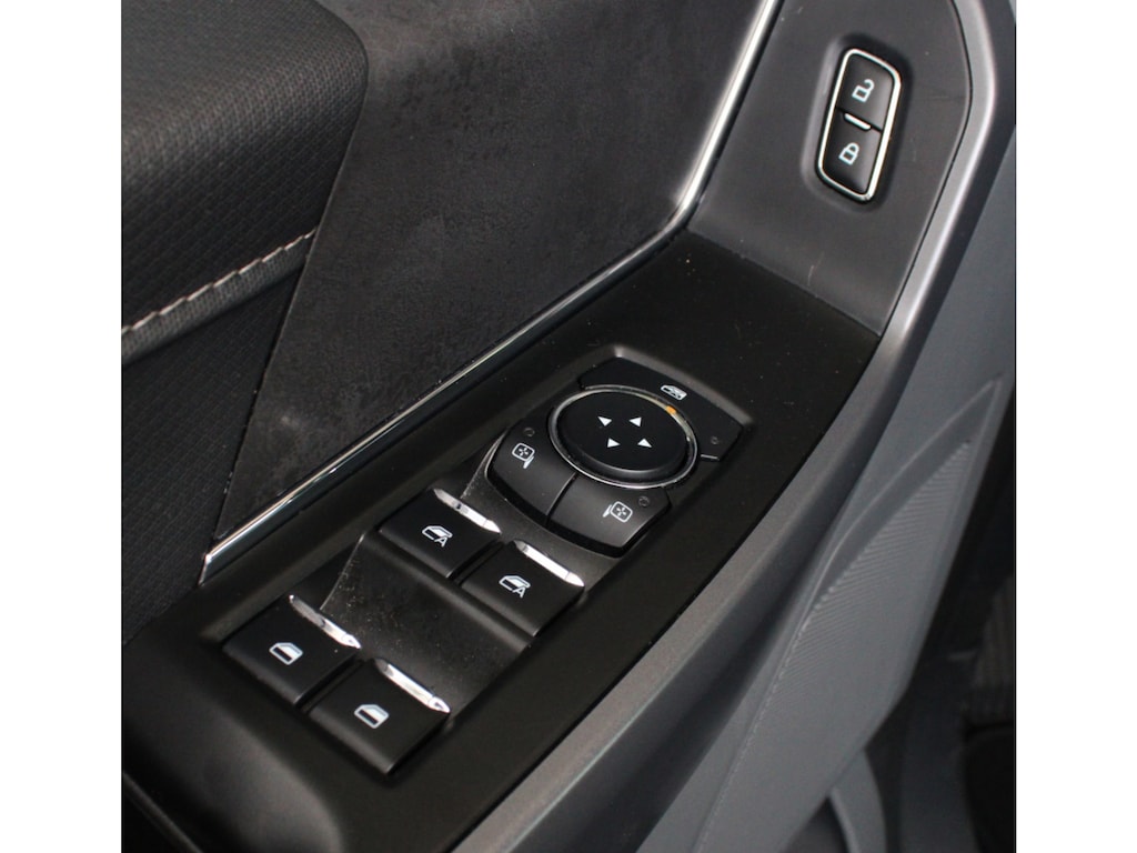 Used 2025 Ford F-150 XLT Crew Cab
