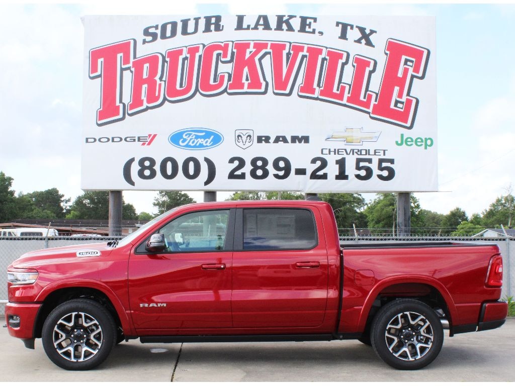 New 2026 Ram 1500 LARAMIE CREW CAB 4X4 5'7 BOX Pickup