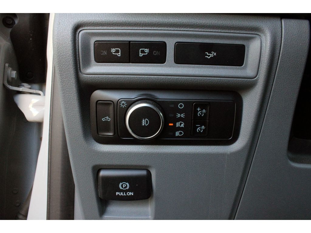 Used 2024 Ford F-150 XLT Crew Cab