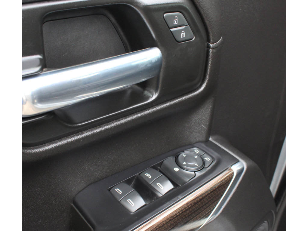 Used 2020 Chevrolet Silverado LT Crew Cab