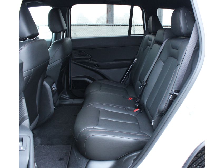 2026 Jeep Cherokee Limited - Photo 17