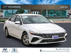 2026 Hyundai Elantra SE Sedan