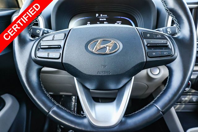 2025 Hyundai Venue SEL - Photo 25