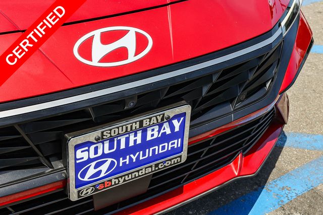 2024 Hyundai Elantra Limited - Photo 9