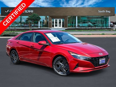 2022 Hyundai Elantra SEL Sedan