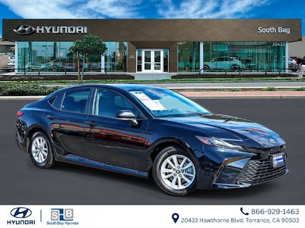 2025 Toyota Camry LE Sedan
