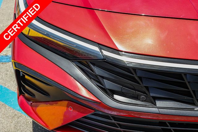 2024 Hyundai Elantra Limited - Photo 8